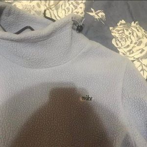 Nike sherpa sweater